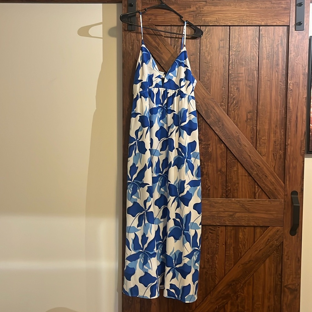 A new day brand (target). Size medium. Royal blue. - Picture 1 of 3